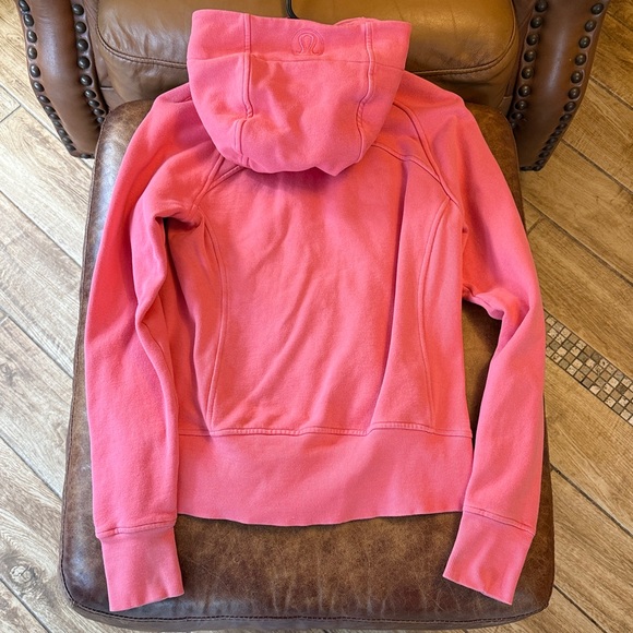 Lululemon Scuba Hoodie Light Cotton Fleece Sz 6 Flash Light Tone - Picture 5 of 6